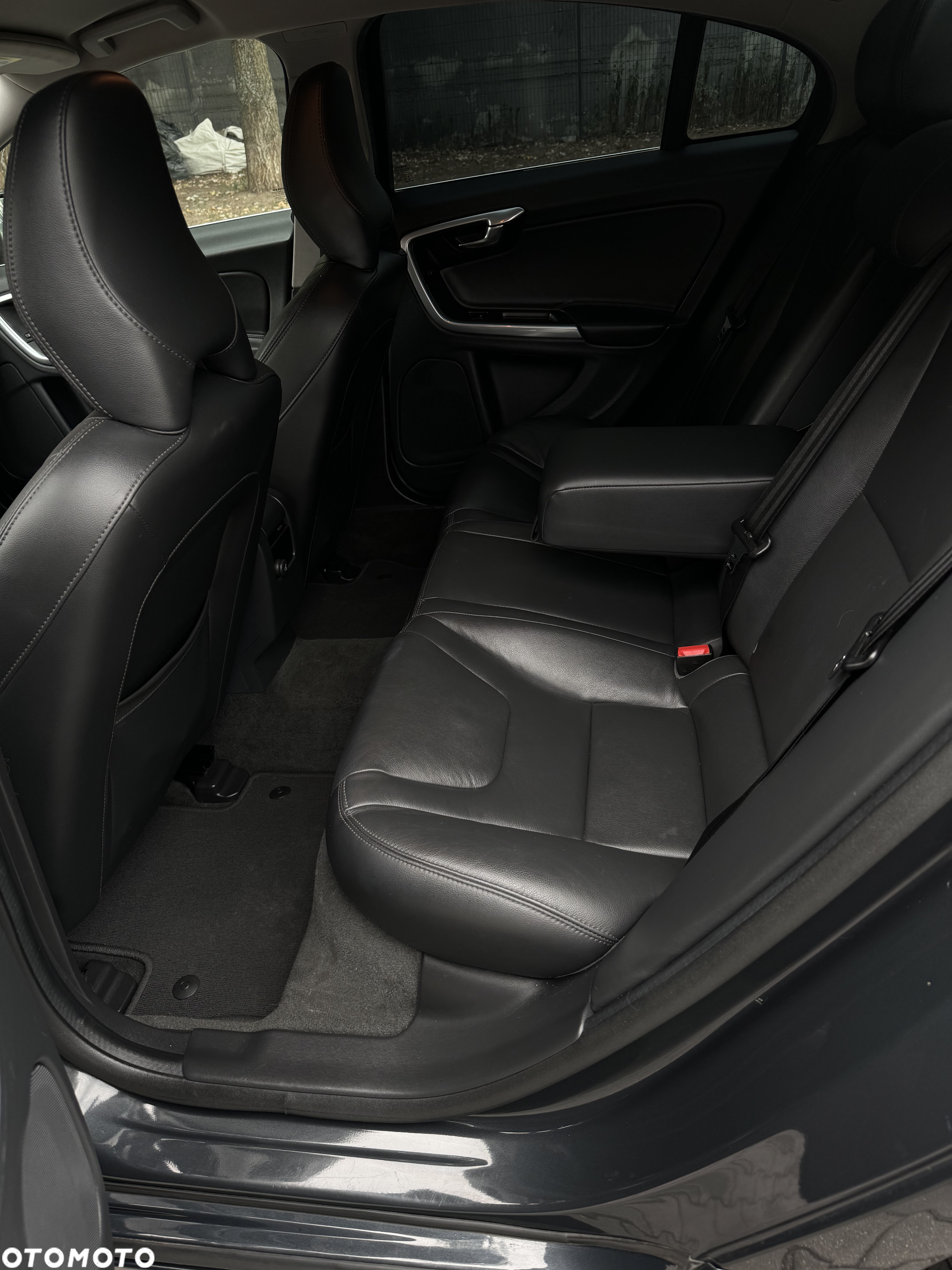 Volvo S60 D2 Drive-E Dynamic Edition (Momentum) - 15