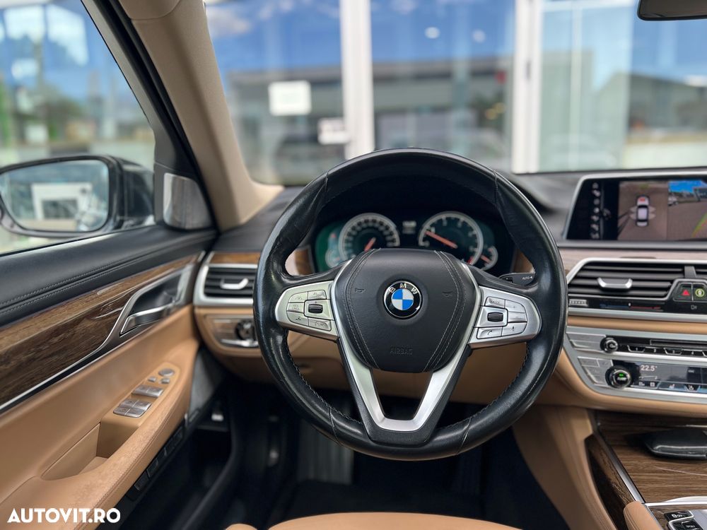 BMW Seria 7 730d xDrive - 12