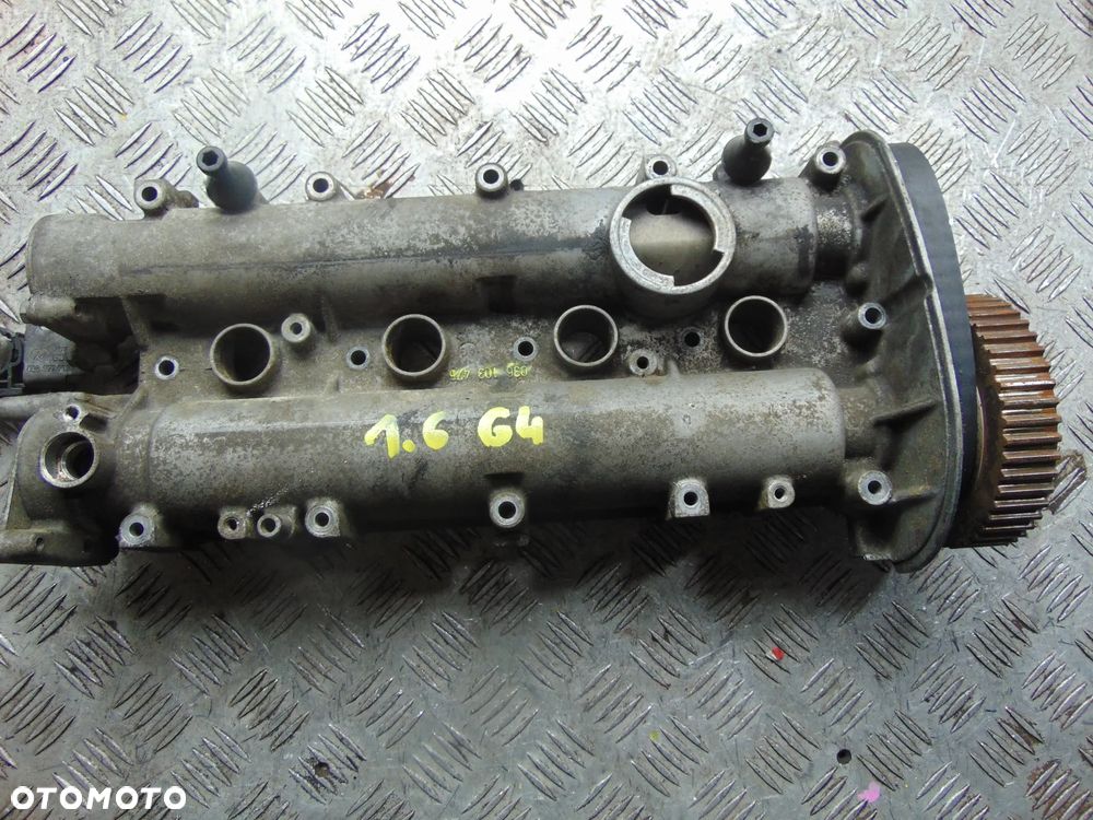 Wałki rozrządu golf 4 1,4/1,6 16 v  036103475 - 1