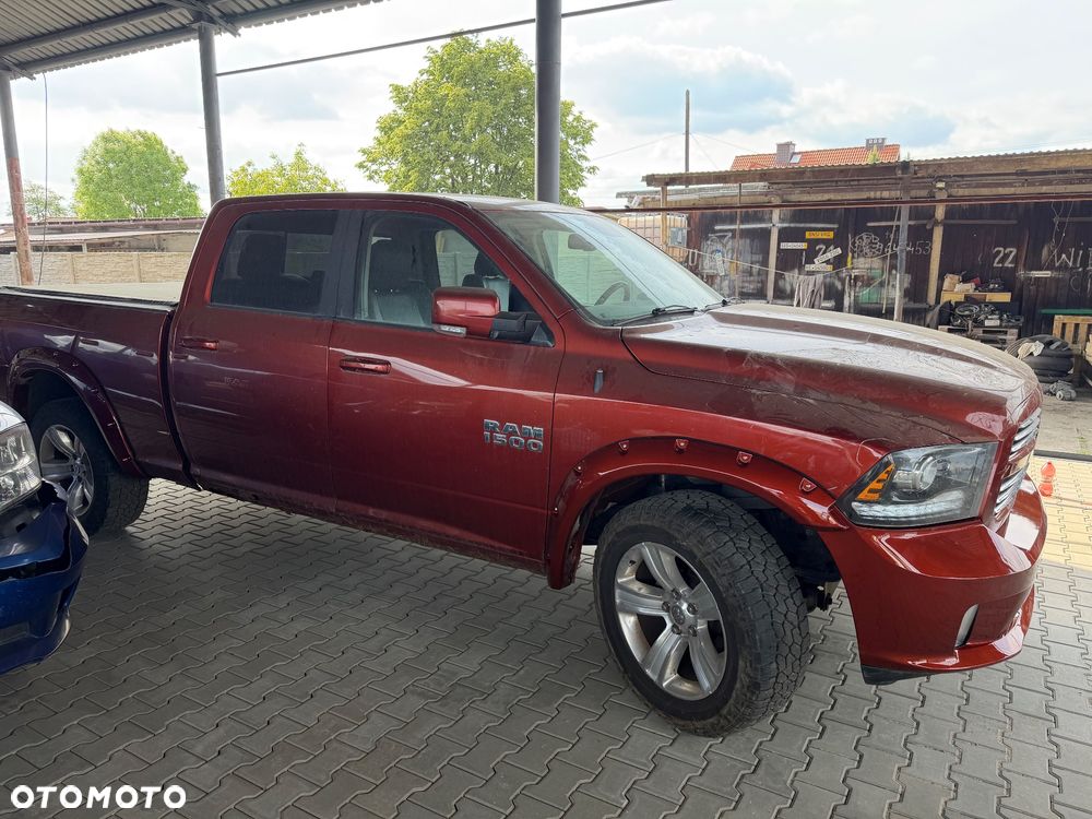 Dodge RAM 5.7 4x4 - 12