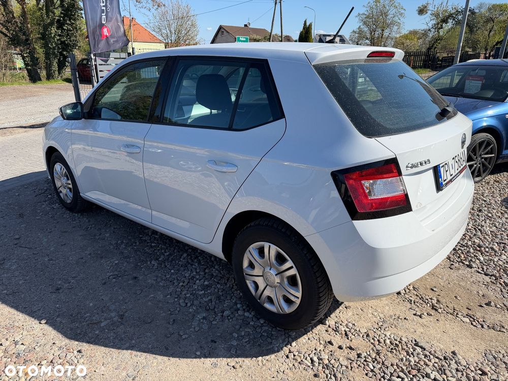 Skoda Fabia 1.2 TSI Ambition - 9
