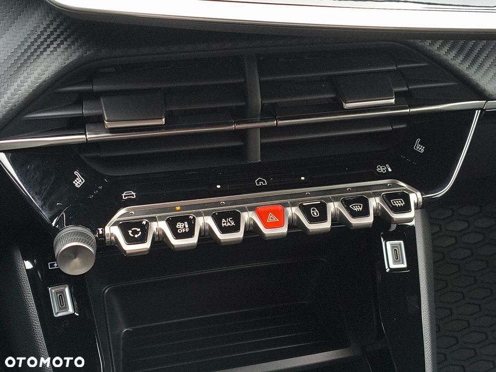 Peugeot 2008 PureTech 100 Business S&S BVM6 - 20