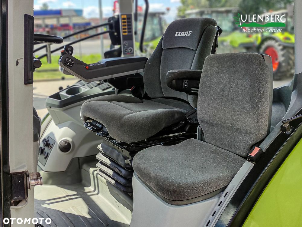 Claas Axion 850 - 12