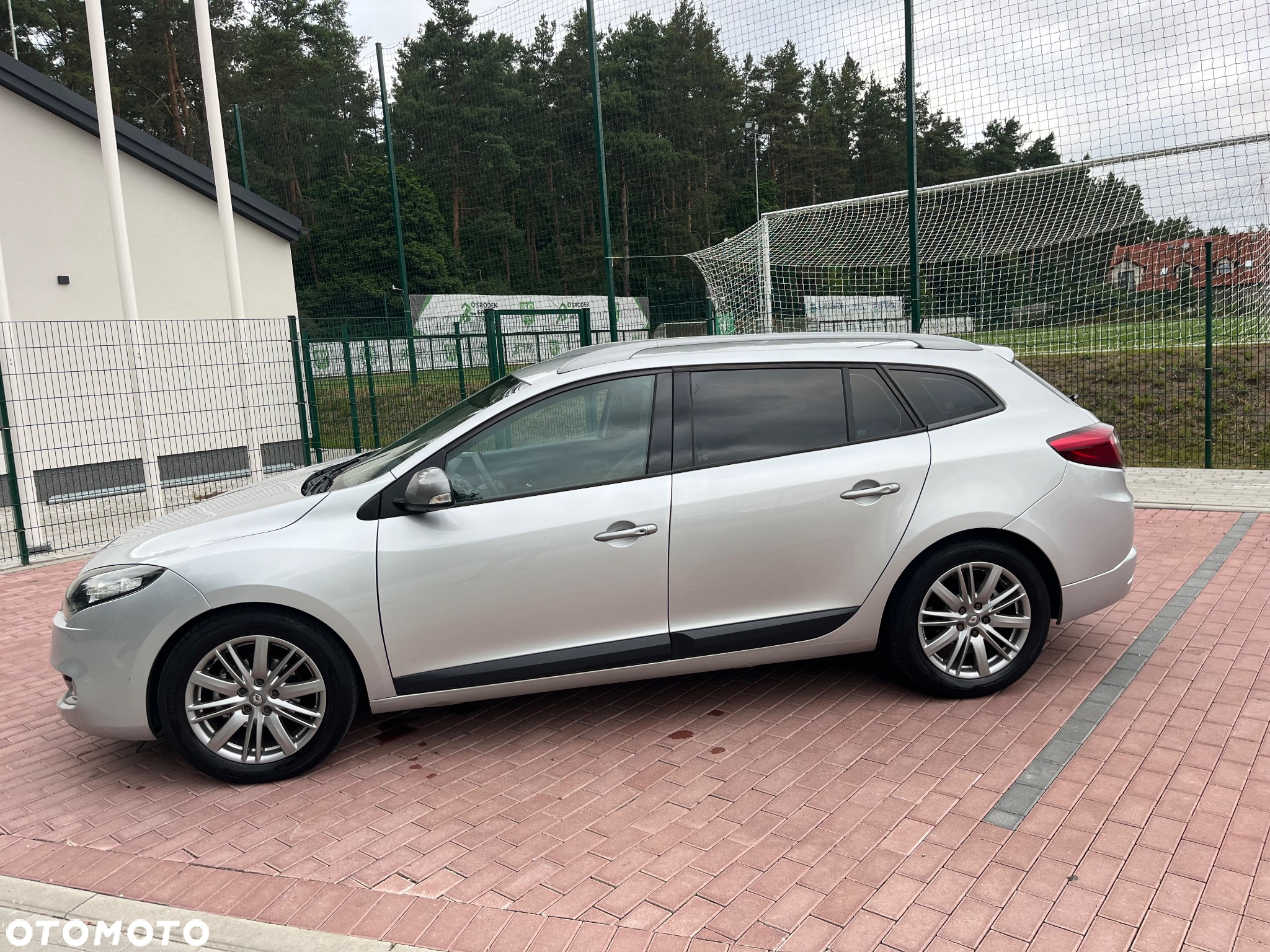 Renault Megane Grandtour TCe 130 Bose Edition - 3