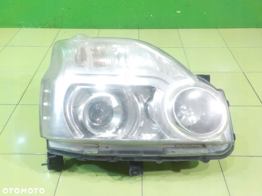 NISSAN X-TRAIL II T31 2.0 DCI 07r 5D XENON lampa prawa przod - 1