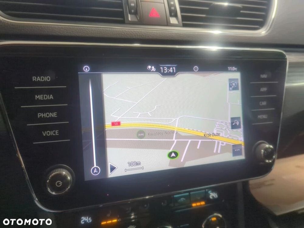 Skoda Superb 2.0 TSI Style DSG - 11