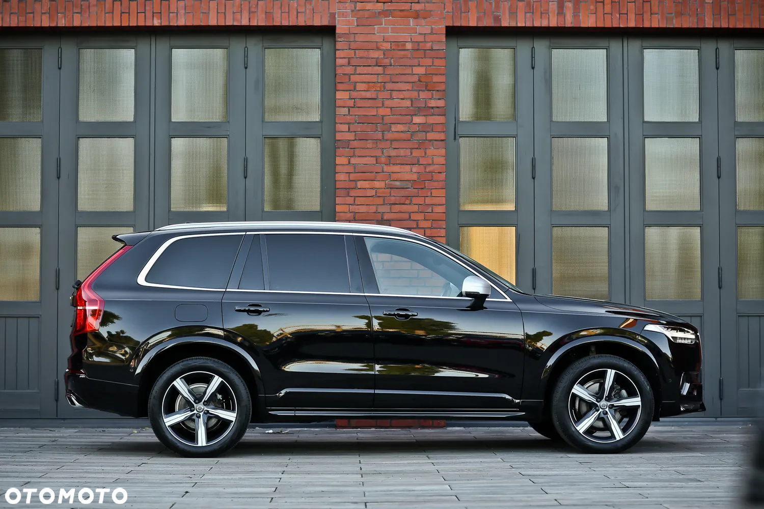 Volvo XC 90 D5 AWD Geartronic RDesign - 2