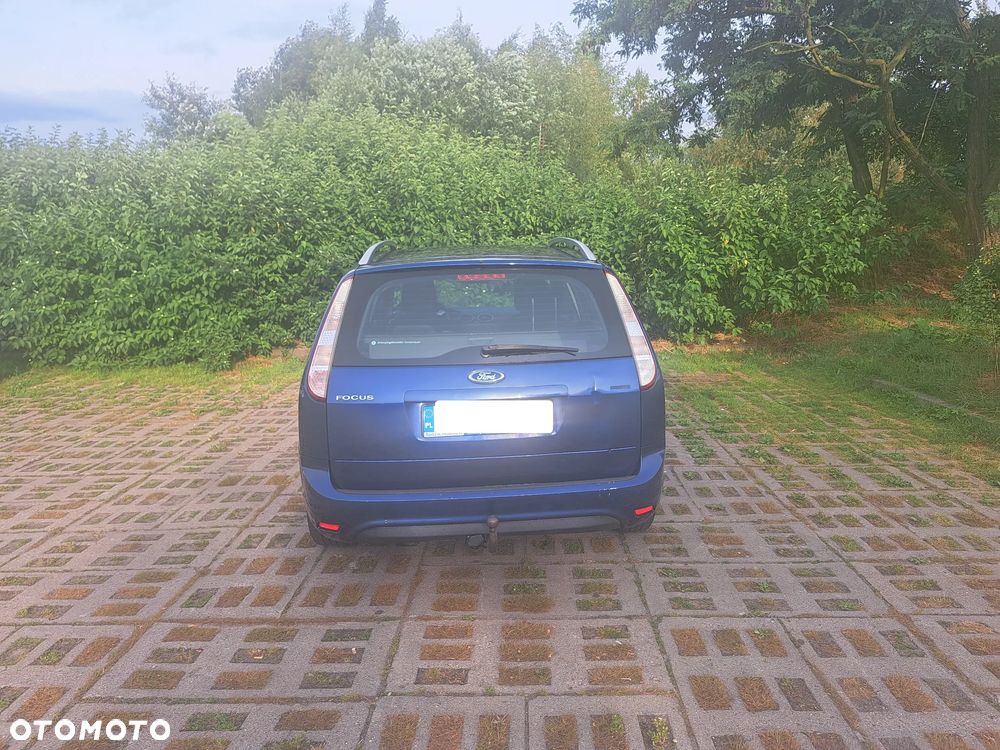 Ford Focus 2009 photo 5