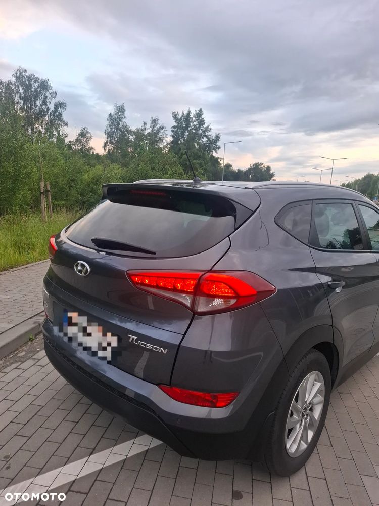 Hyundai Tucson 1.6 GDI BlueDrive Comfort 2WD - 10