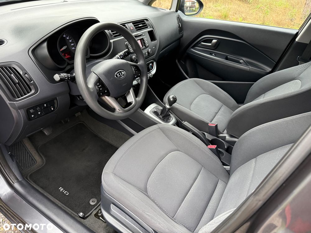Kia Rio 1.2 Dream-Team Edition - 23
