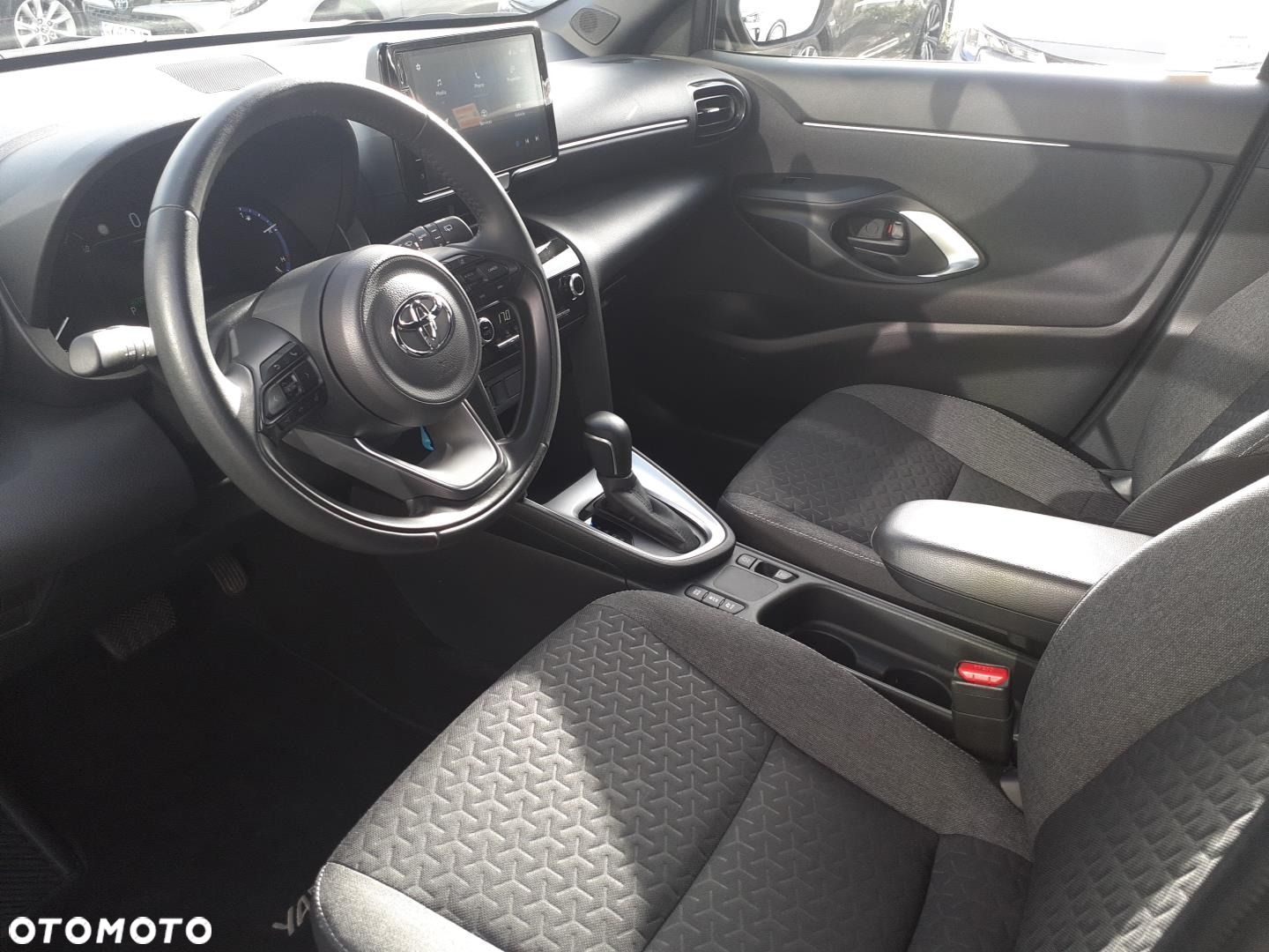 Toyota Yaris Cross - 10