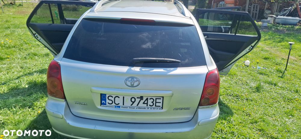 Toyota Avensis 2.0 D-4D Combi - 8