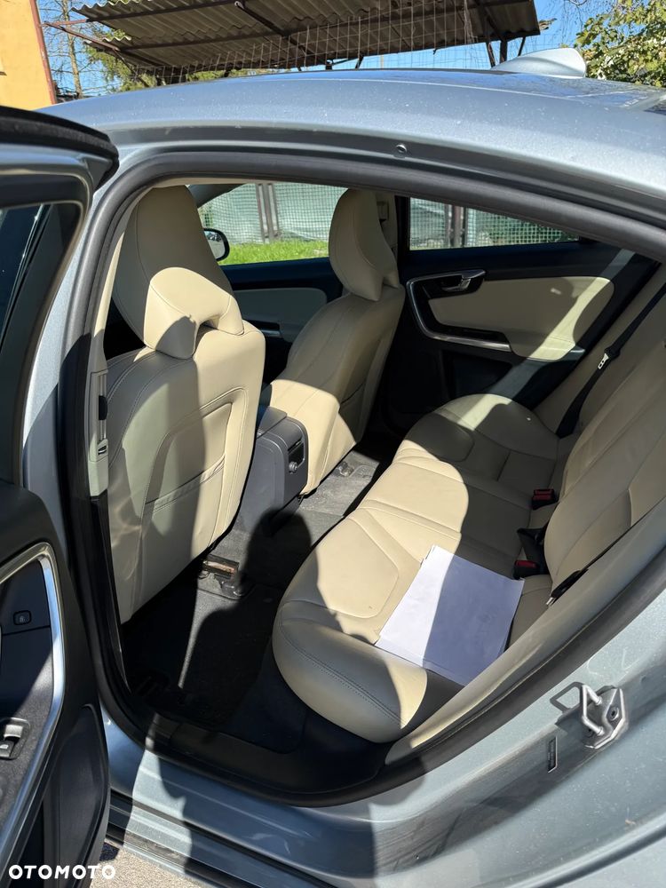 Volvo S60 - 14