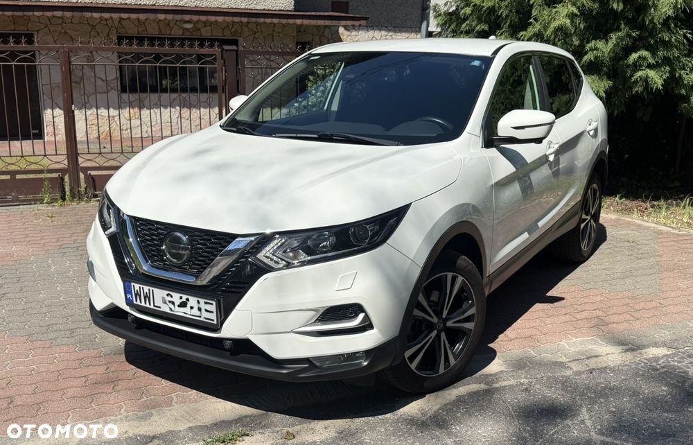 Nissan Qashqai 1.2 DIG-T N-Connecta EU6 - 1