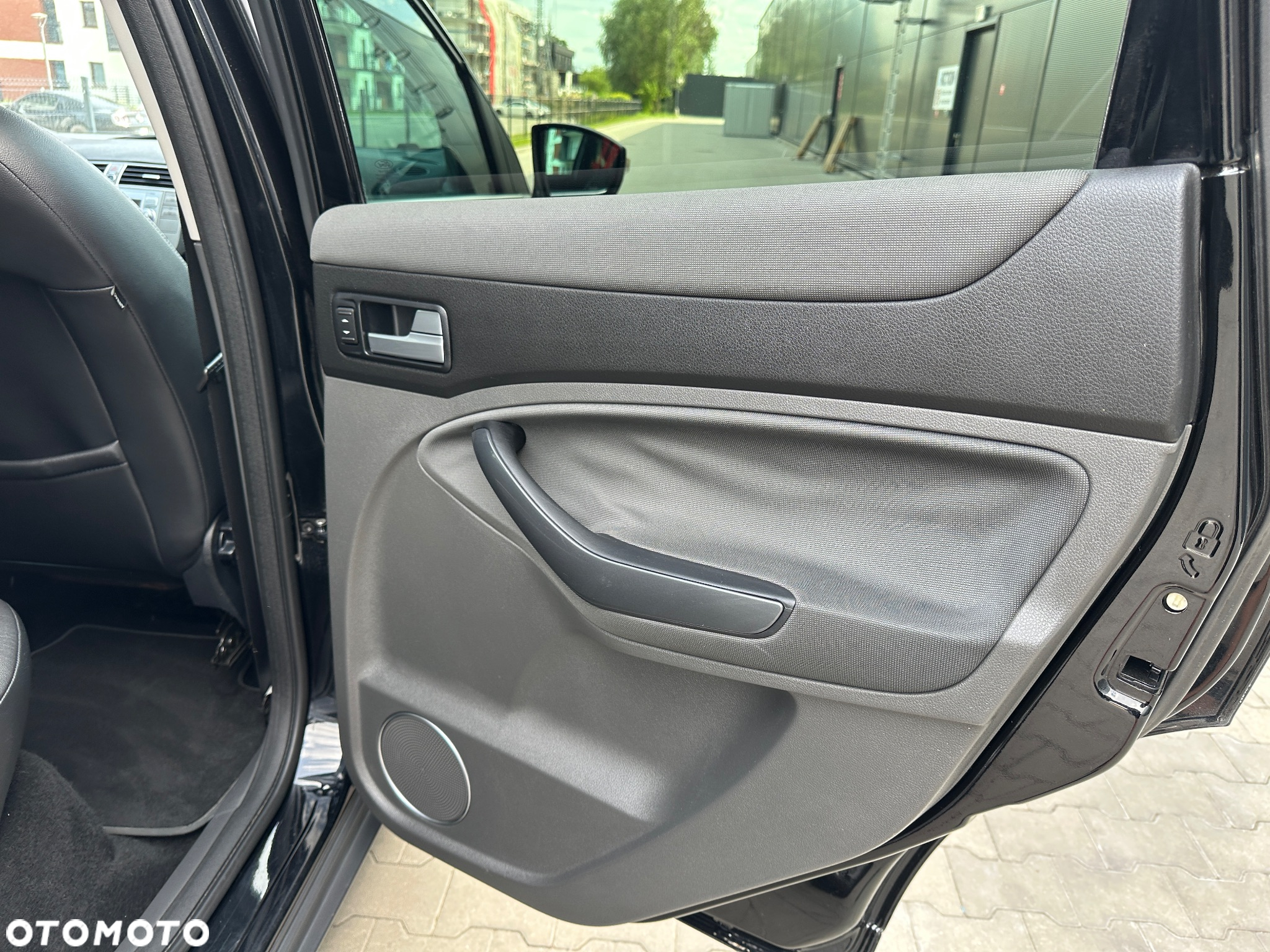 Ford Kuga 2.0 TDCi 4x4 Titanium - 31