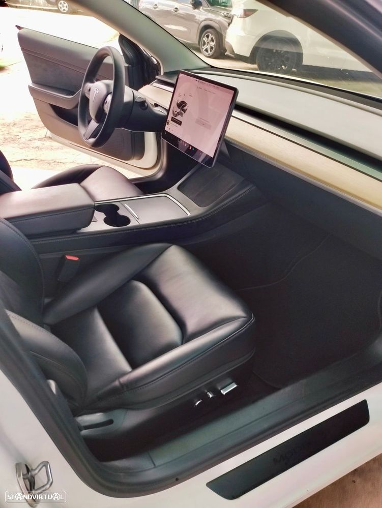Tesla Model 3 Standard Range Plus RWD - 11