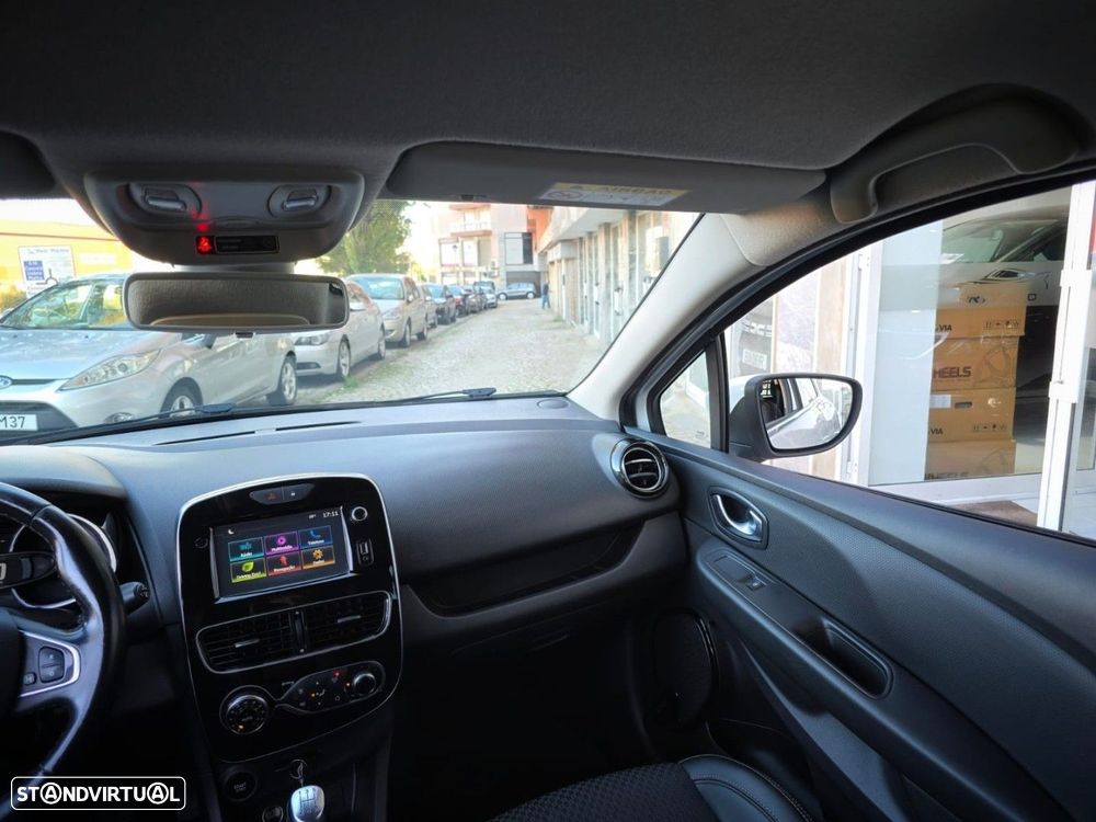 Renault Clio Sport Tourer dCi 90 Limited - 24