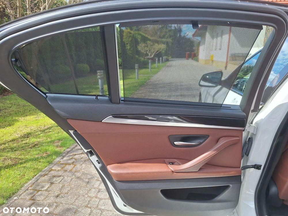 BMW Seria 5 - 12