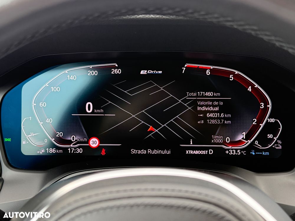 BMW Seria 3 330e Aut. M Sport - 25