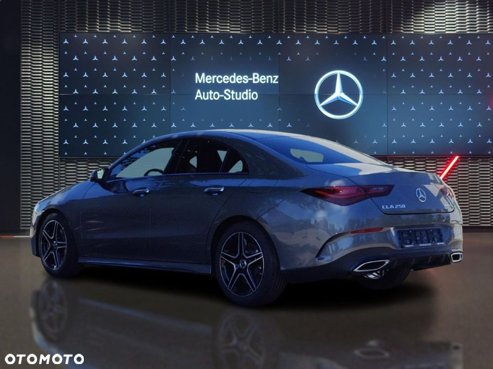 Mercedes-Benz CLA - 3