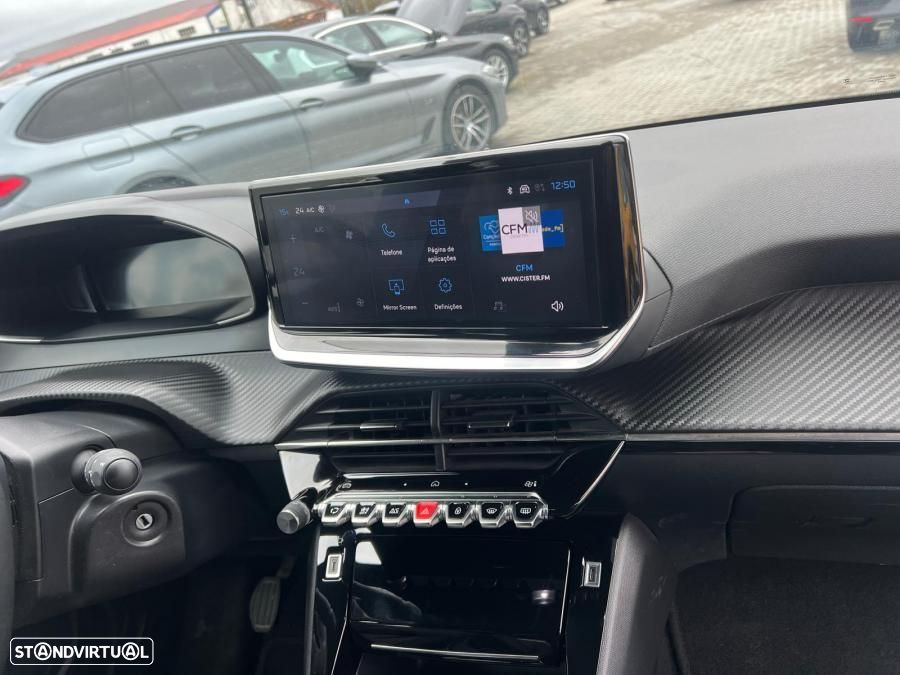 Peugeot 2008 1.2 PureTech Allure - 6