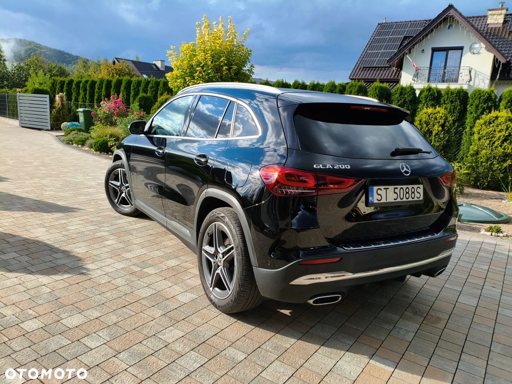 Mercedes-Benz GLA 200 AMG Line - 6