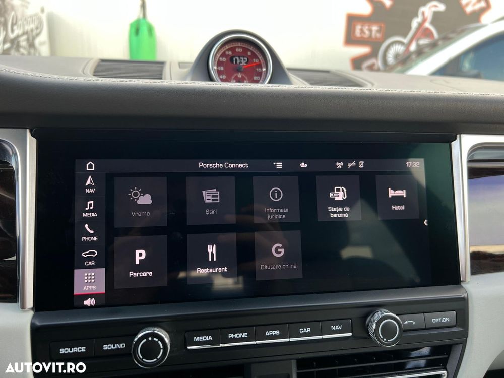 Porsche Macan GTS PDK - 13