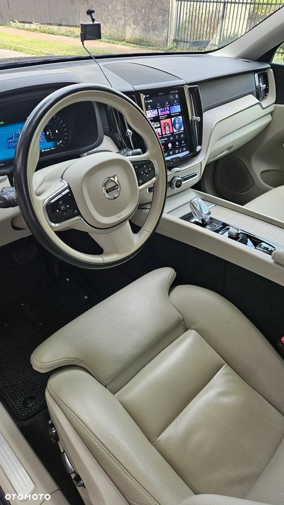 Volvo XC 60 B4 B Inscription - 8