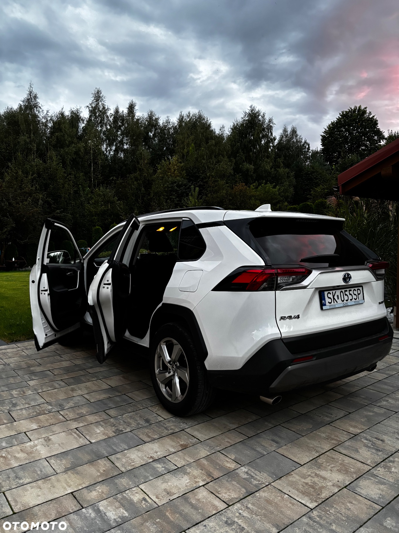 Toyota RAV4 2.5 Hybrid Comfort 4x2 - 5