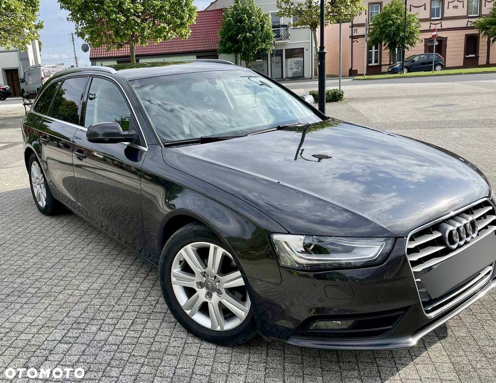 Audi A4 Avant - 4