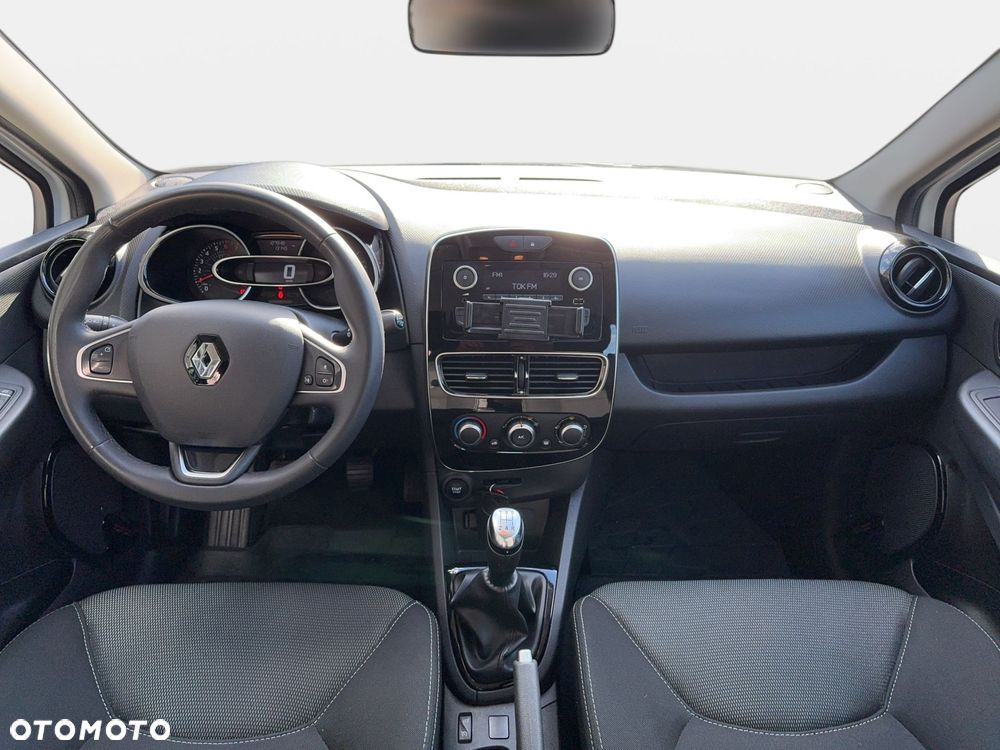 Renault Clio - 14