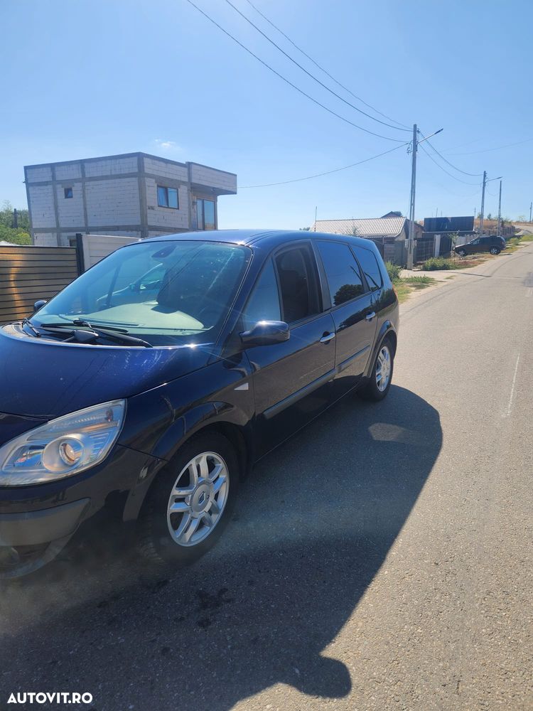 Renault Scenic - 2