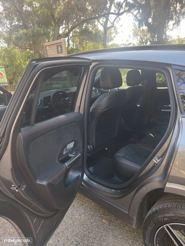 Mercedes-Benz GLA 250 e AMG Line - 12