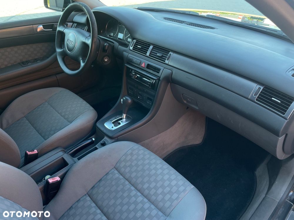 Audi A6 Avant - 13