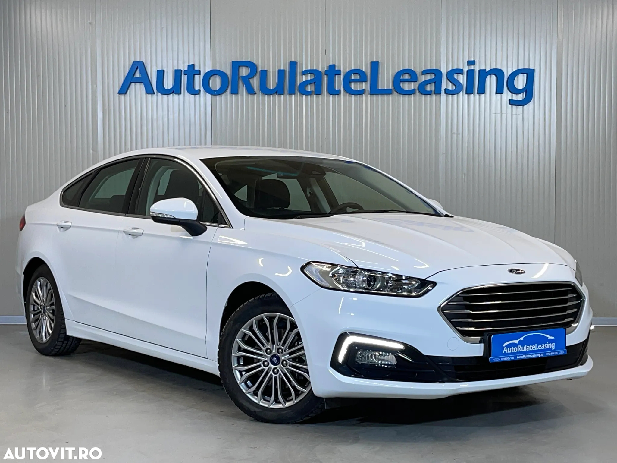 Ford Mondeo 2.0 HEV Titanium - 2