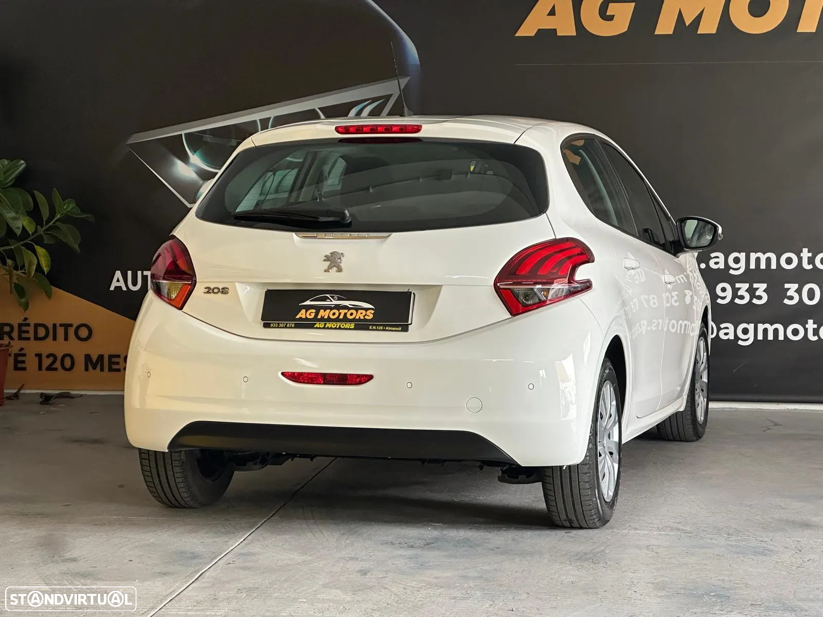 Peugeot 208 - 20