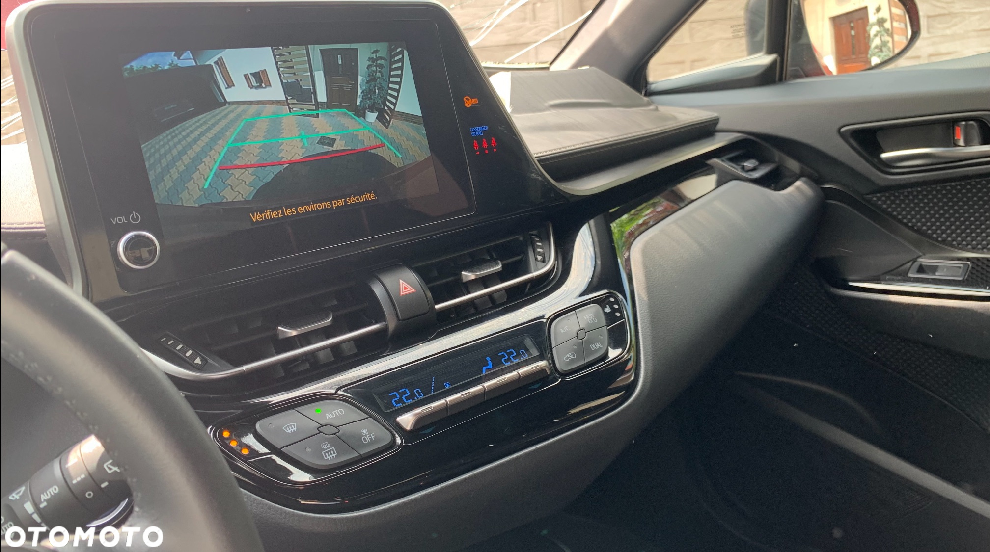 Toyota C-HR 1.8 Hybrid GPF Executive - 18