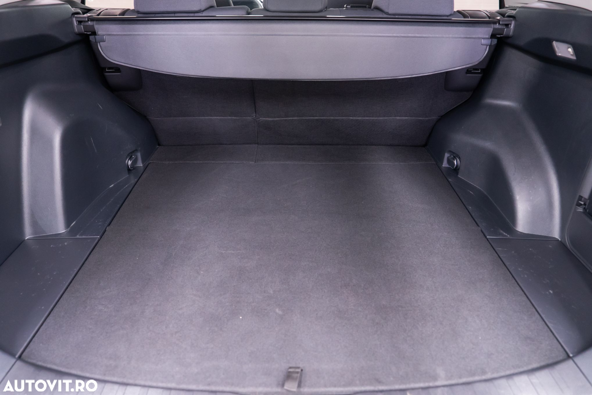 Toyota RAV4 - 23