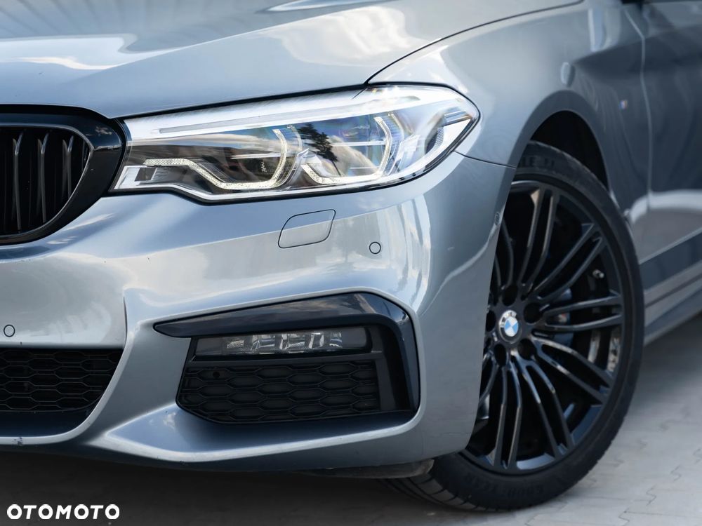 BMW Seria 5 530i xDrive M Sport sport - 13