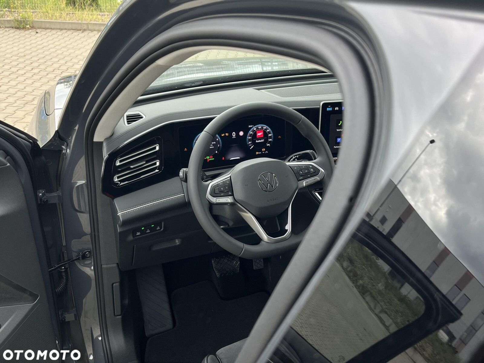 Volkswagen Tiguan - 26
