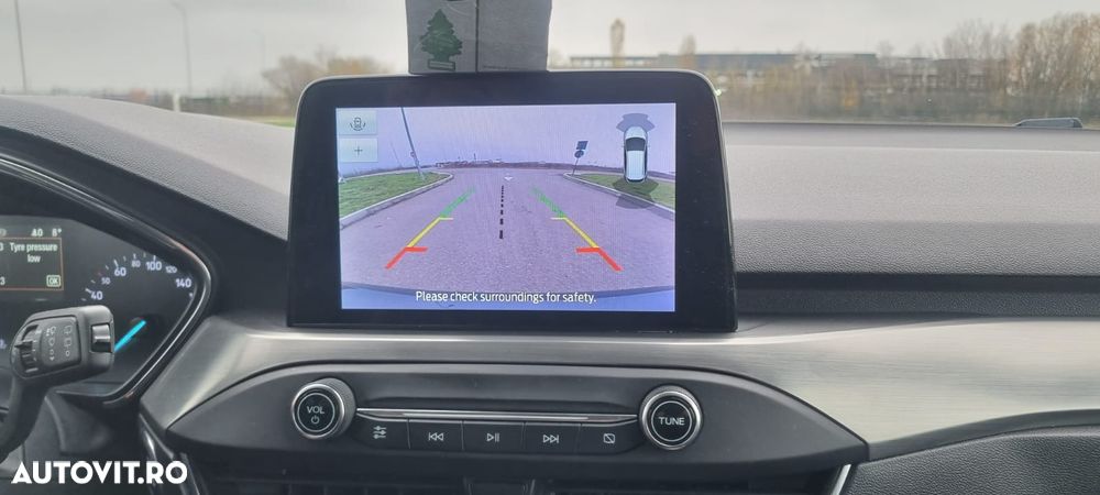 Ford Focus 2.0 EcoBlue Titanium - 10