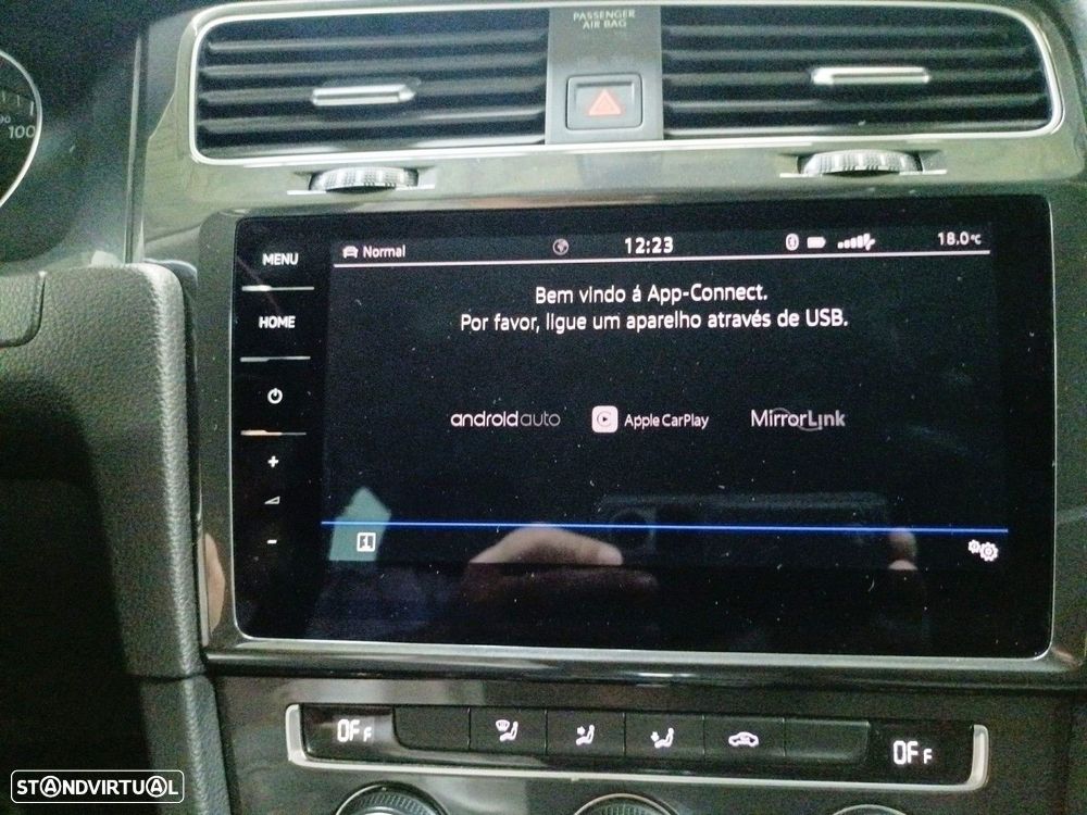 VW e-Golf AC/DC - 16
