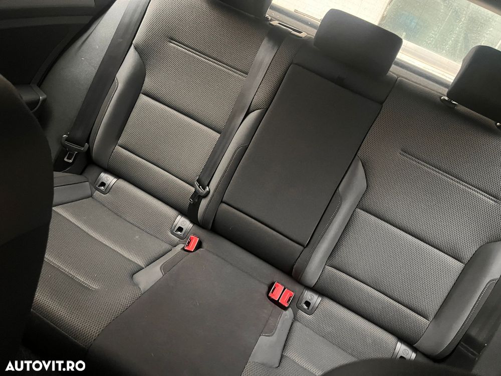 Volkswagen Golf 1.6 TDI BMT Comfortline - 3