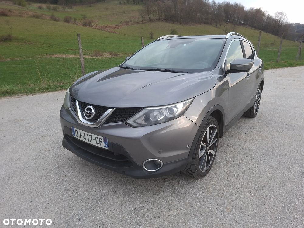 Nissan Qashqai 1.2 DIG-T Tekna - 1
