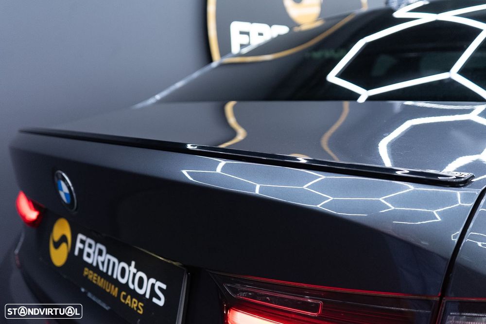 BMW 320 d Pack M Auto - 21