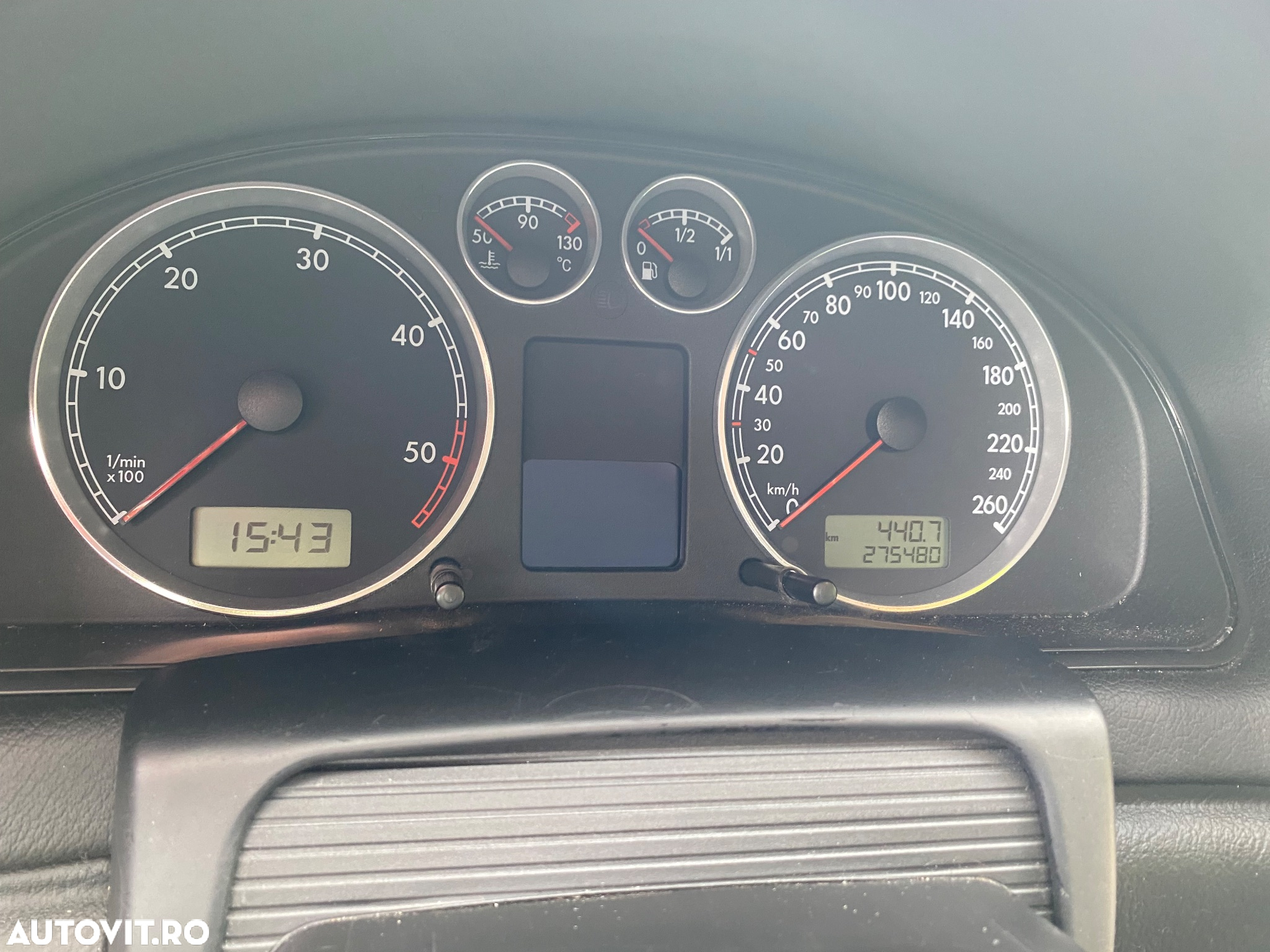 Volkswagen Passat Variant 1.9 TDI Highline - 12