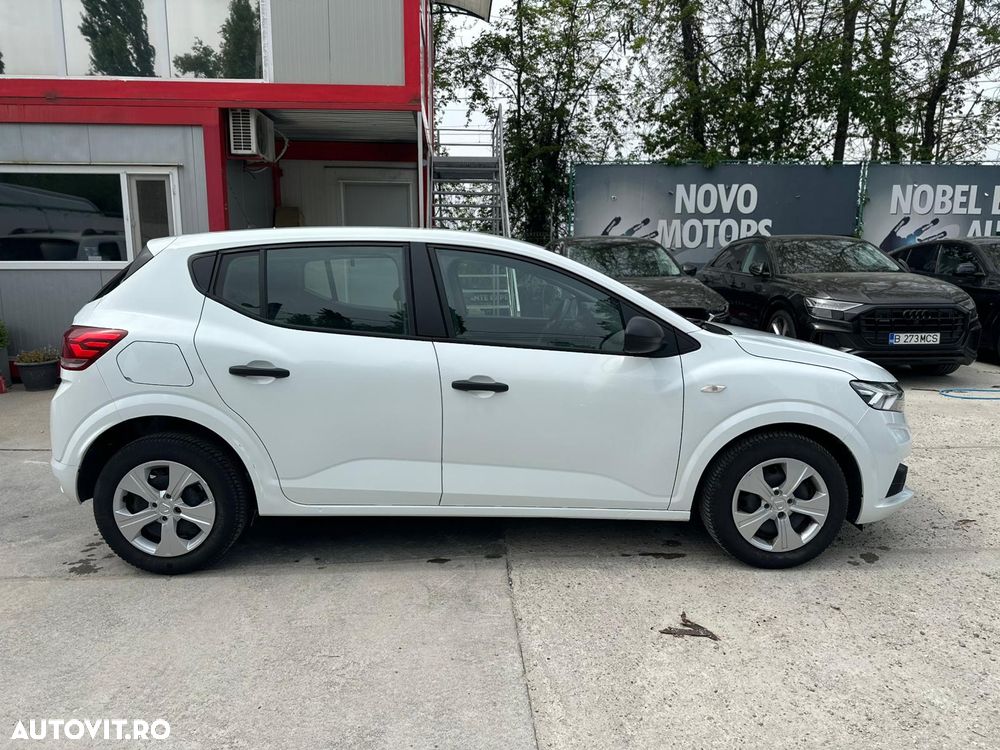 Dacia Sandero - 5