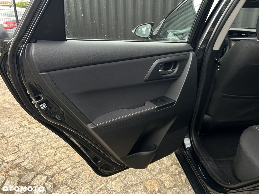 Toyota Auris - 26