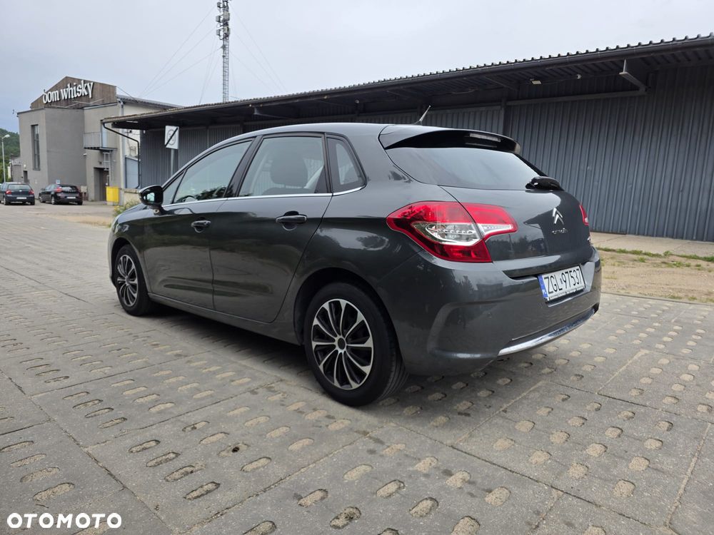 Citroën C4 1.6 VTi Attraction - 3