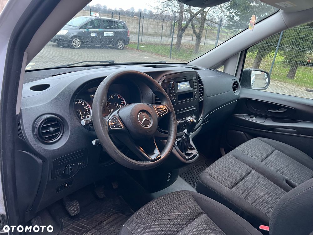 Mercedes-Benz Vito - 10